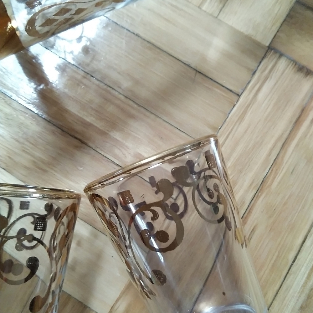 Glass decanter plated whit gold​​​​​​​​​​​​​​ - Picture 4 of 7